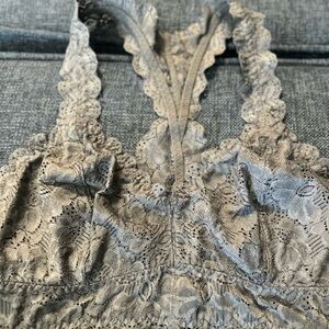 Felina Lace Bralette in Gray